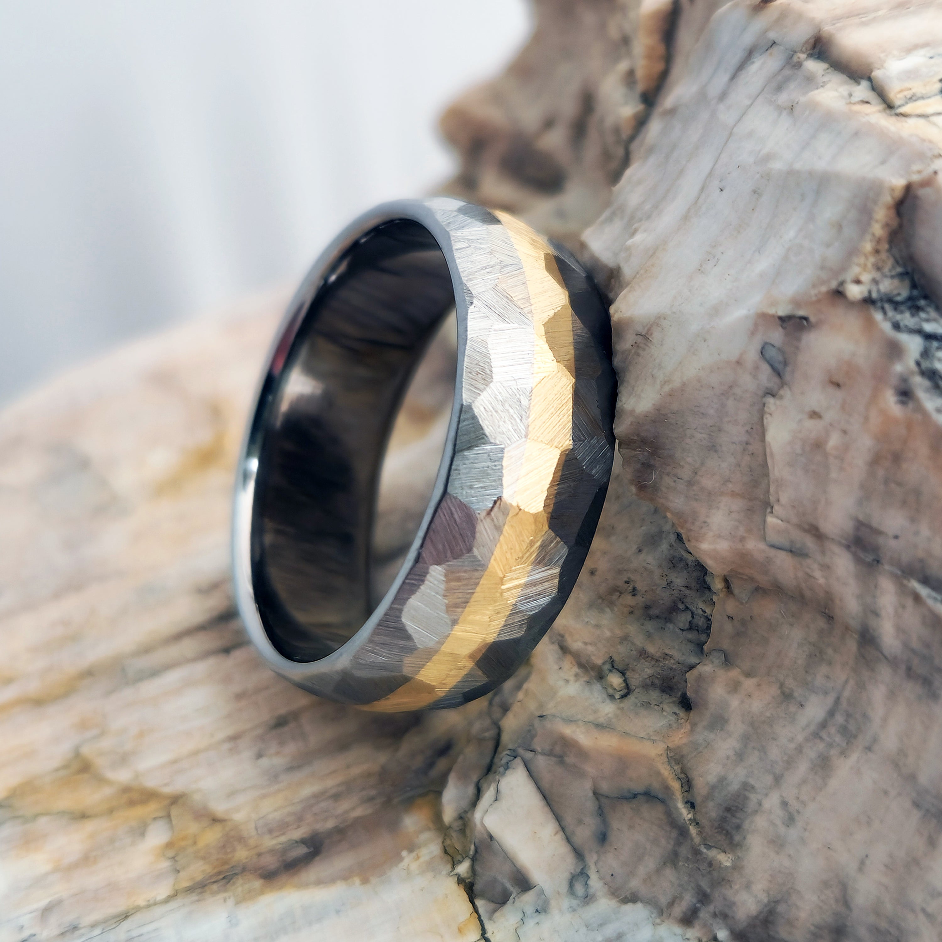 Titanium and 18k Solid Gold Wedding Ring with 